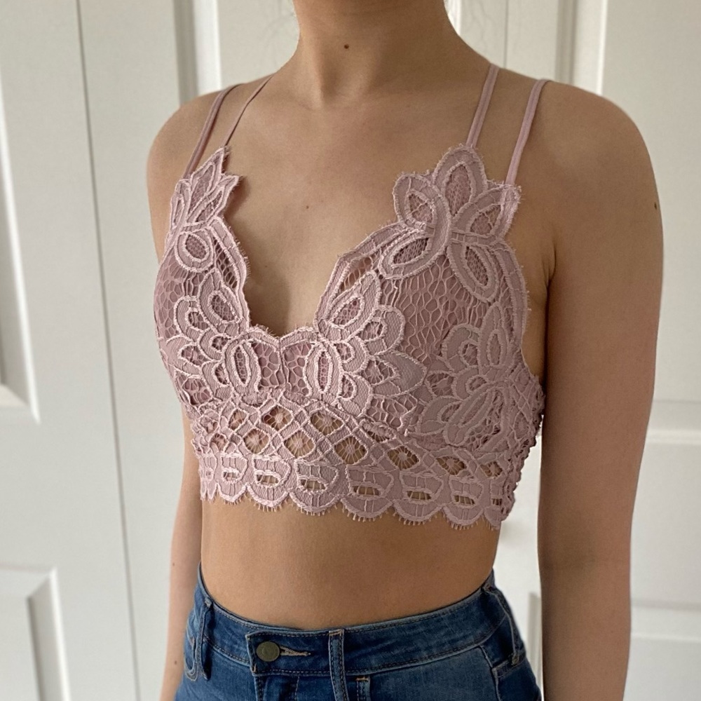 LACEY - Dusty Pink Lace V-Neck Criss Cross Back Bralette
